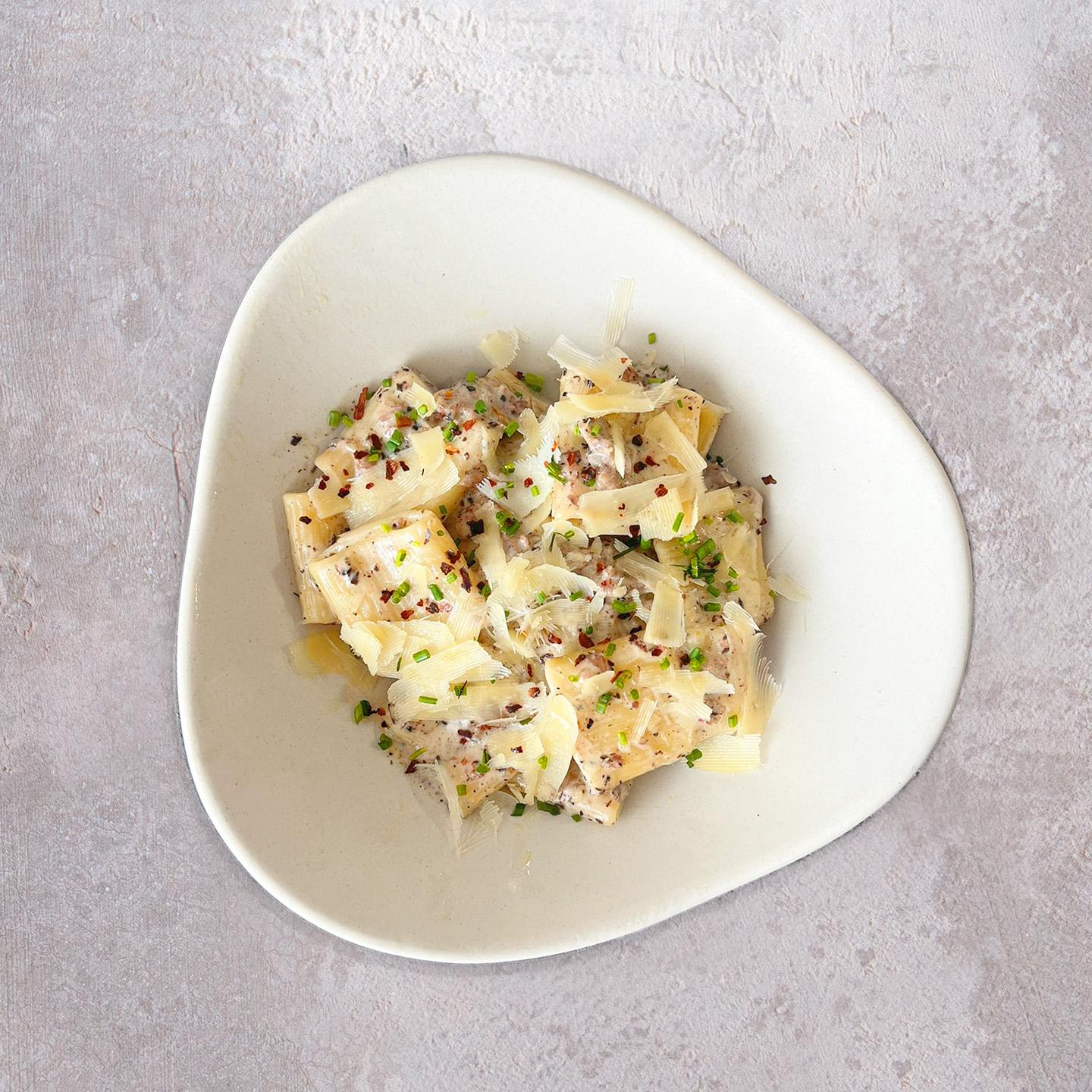 Foto del plato PACCHERI AL TARTUFO CON LONGANIZA